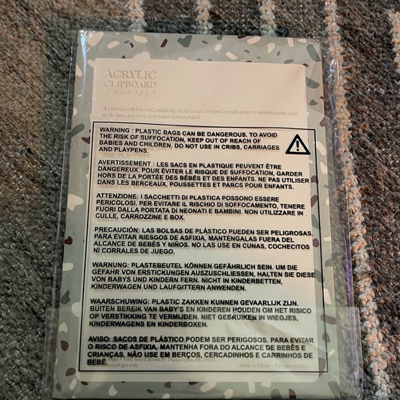 NWT Anthropologies Clear Acrylic Small Clipboard - Picture 3 of 3